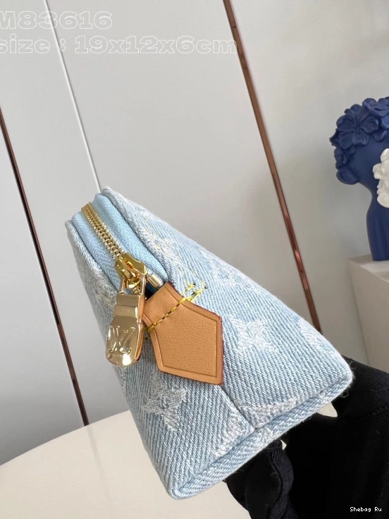 Cosmétique Pochette PM Louis Vuitton 0709